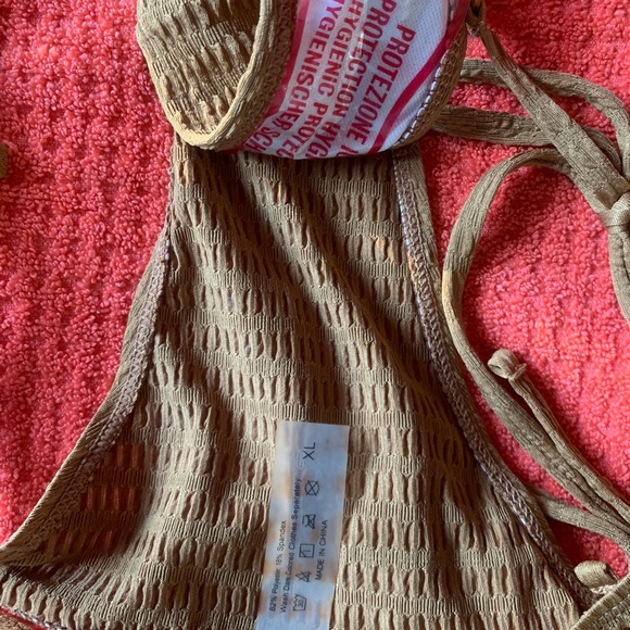 Bikini Swimsuit Set, size XL - Picture 6 of 6